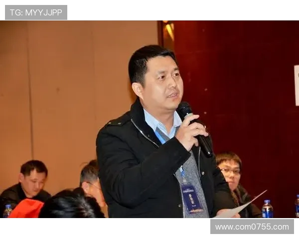 成都攀岩队状态分析与表现评估探讨及未来发展方向研究